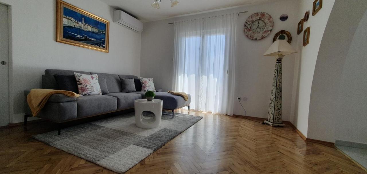 Apartmani Pavlovic 크르크 외부 사진