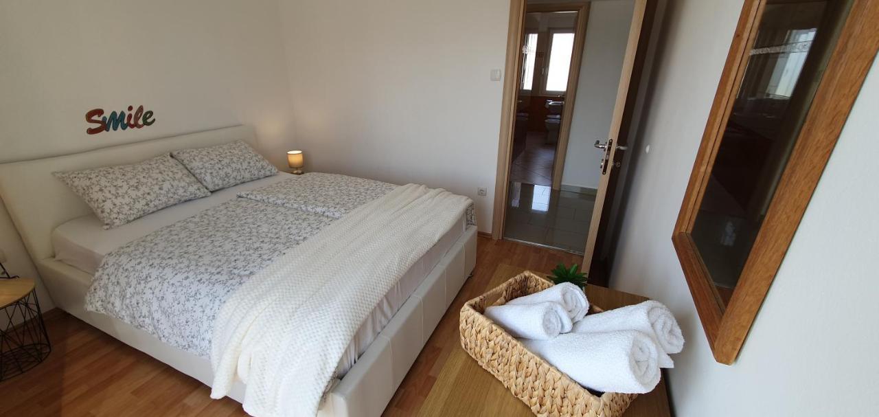Apartmani Pavlovic 크르크 외부 사진