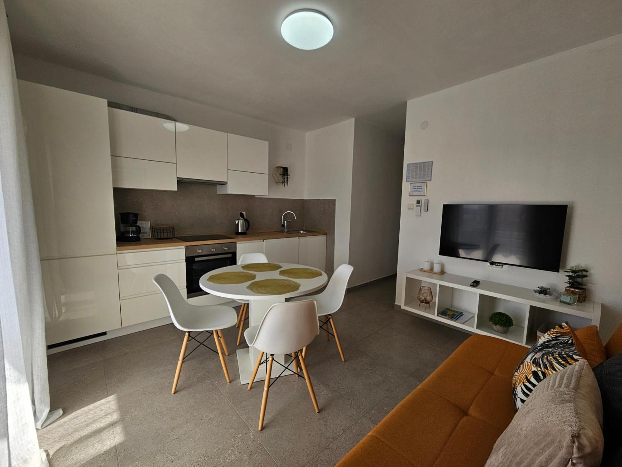 Apartmani Pavlovic 크르크 외부 사진